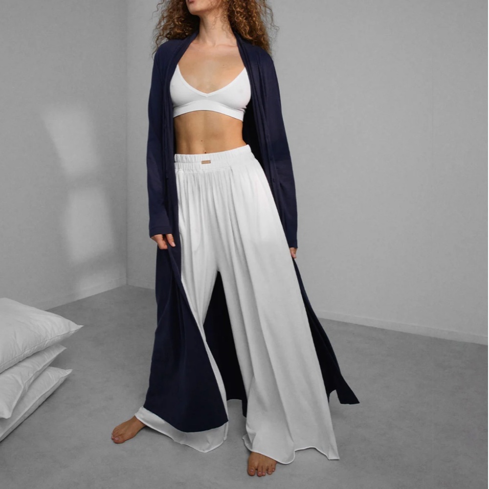 LUNYA BNWT Organic Pima Wide Leg Pant in Sincere White Size M